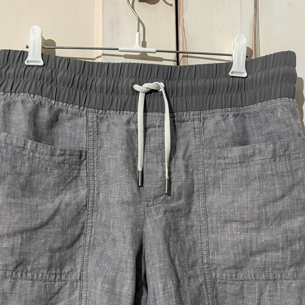 Athleta Gray Women's Linen Shorts - Picture 4 of 8